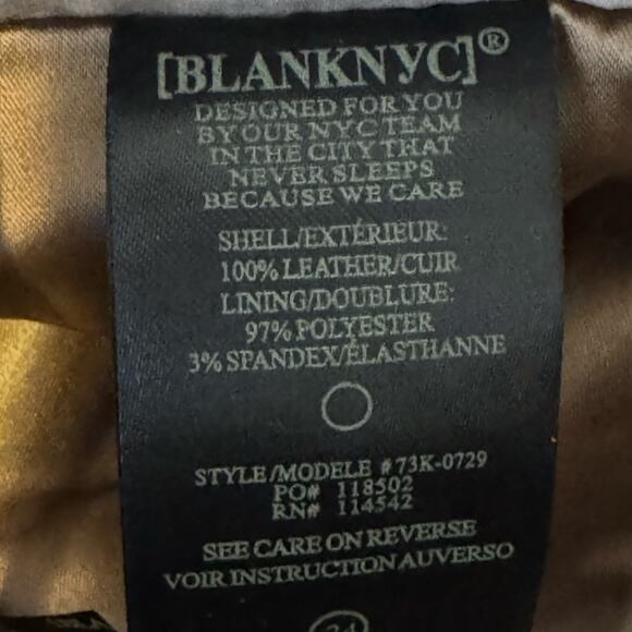 Blank NYC Suede Moto Mini Skirt Beige Belted Zip Detail NWT Size 24 - Picture 7 of 7